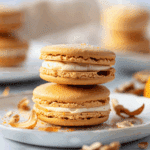 The Best Pumpkin Pie Macarons